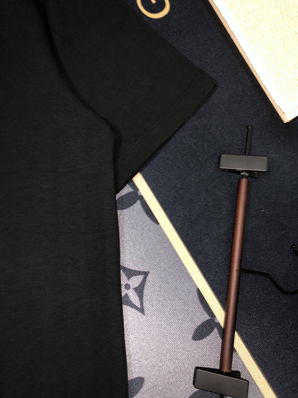 ブランドTシャツ細部ディテール